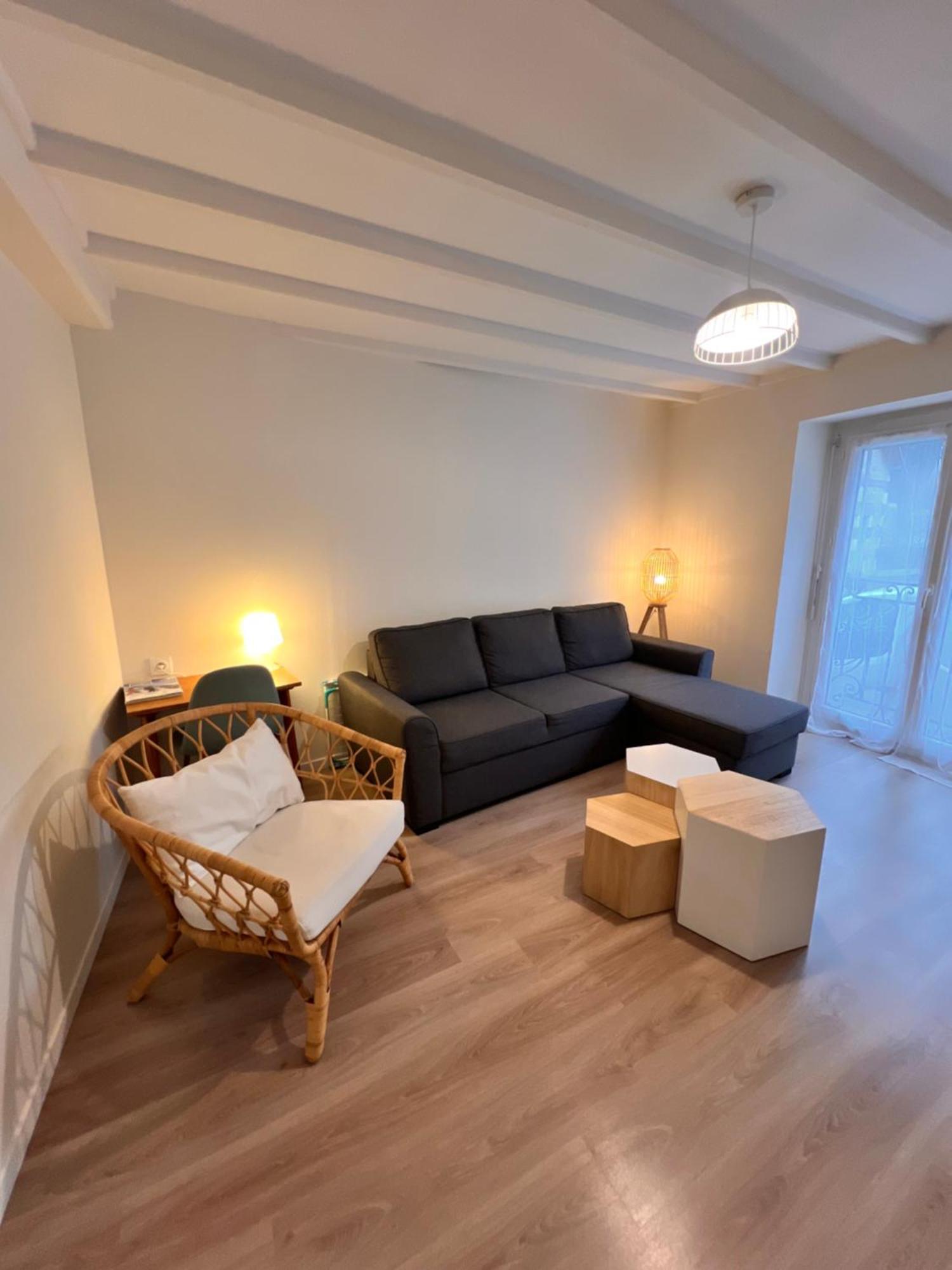 Appartement Rdc 9 Personnes, 2 Chambres, Wifi, Proche Du Centre La Bourboule Exterior foto